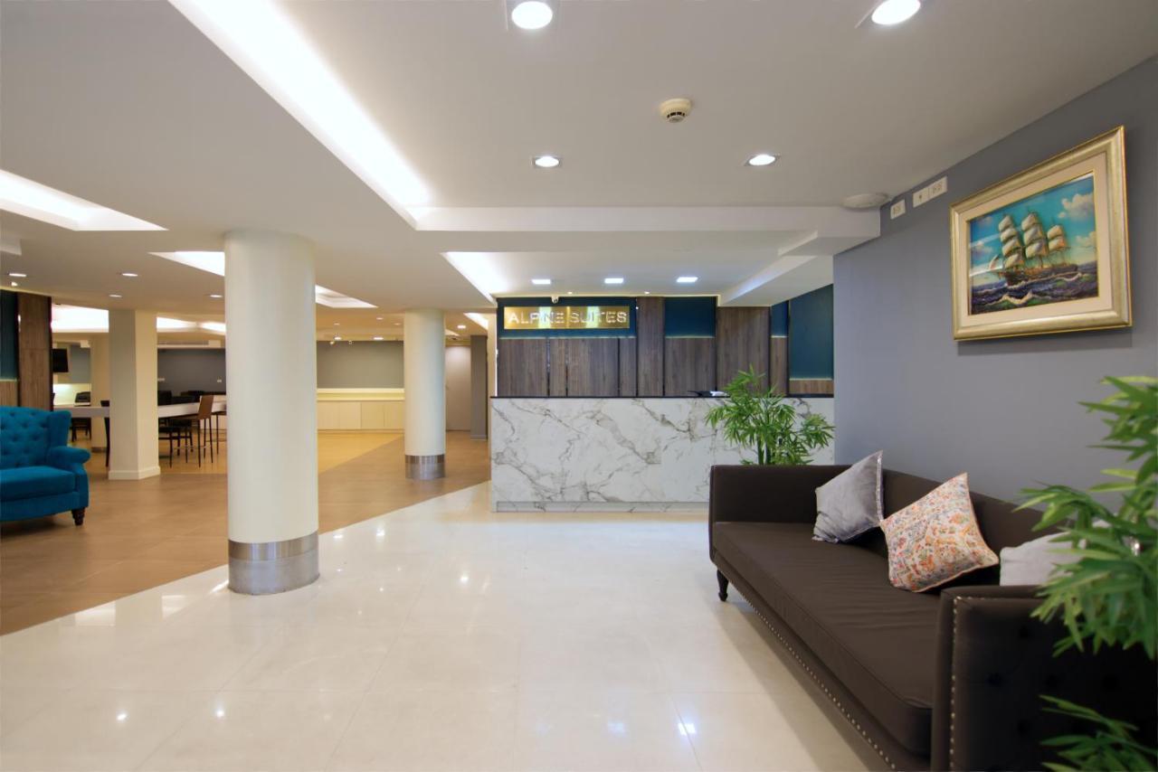 Grand Alpine Hotel Bangkok Eksteriør bilde