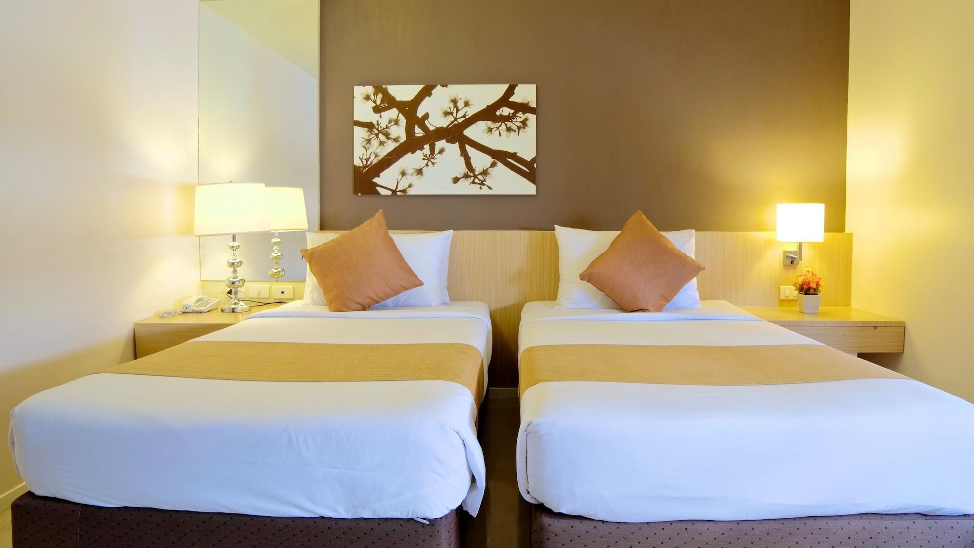 Grand Alpine Hotel Bangkok Eksteriør bilde