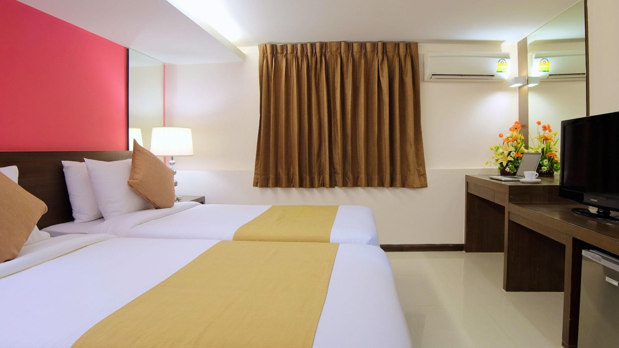 Grand Alpine Hotel Bangkok Eksteriør bilde