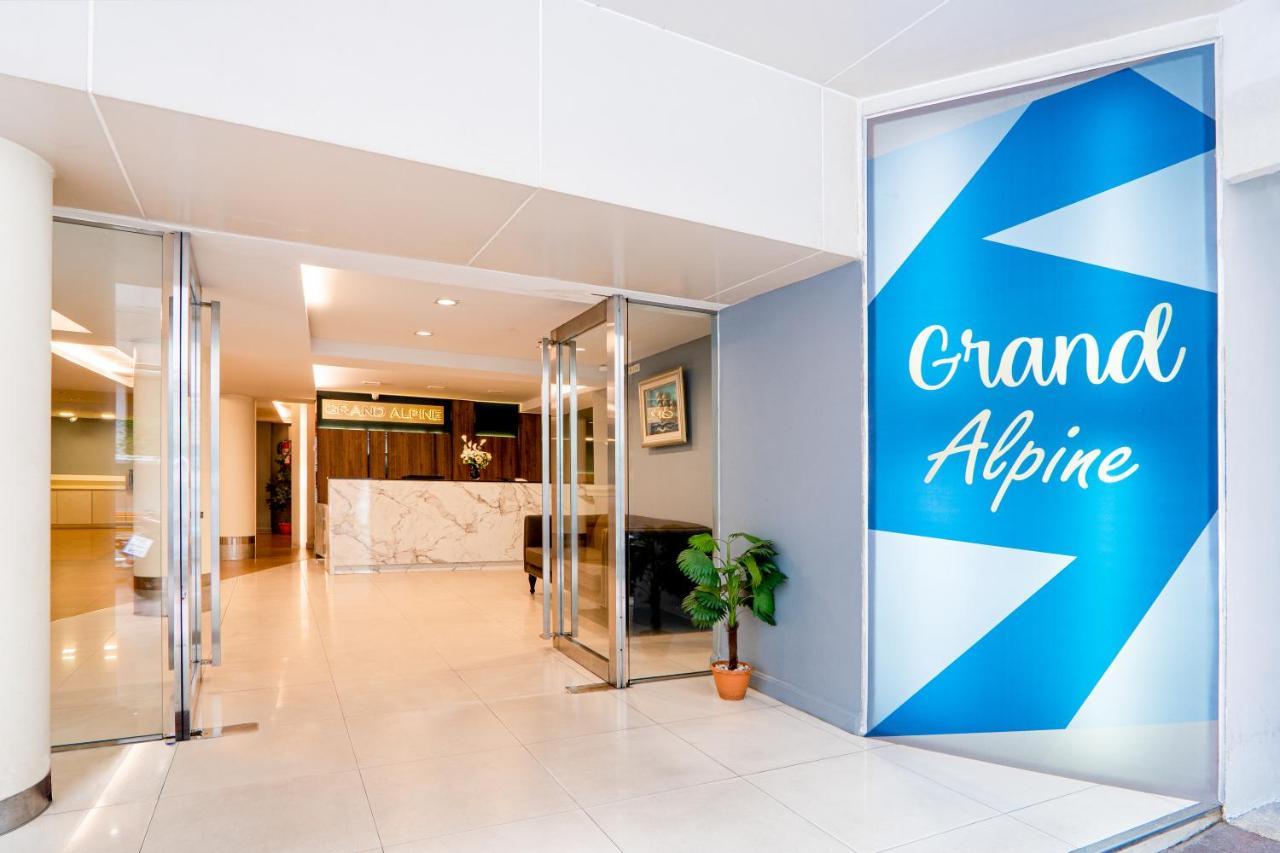 Grand Alpine Hotel Bangkok Eksteriør bilde
