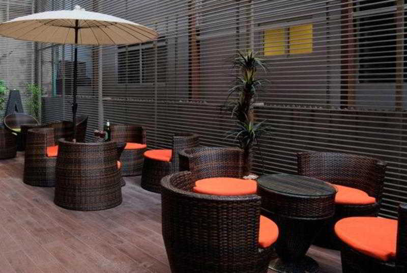 Grand Alpine Hotel Bangkok Eksteriør bilde