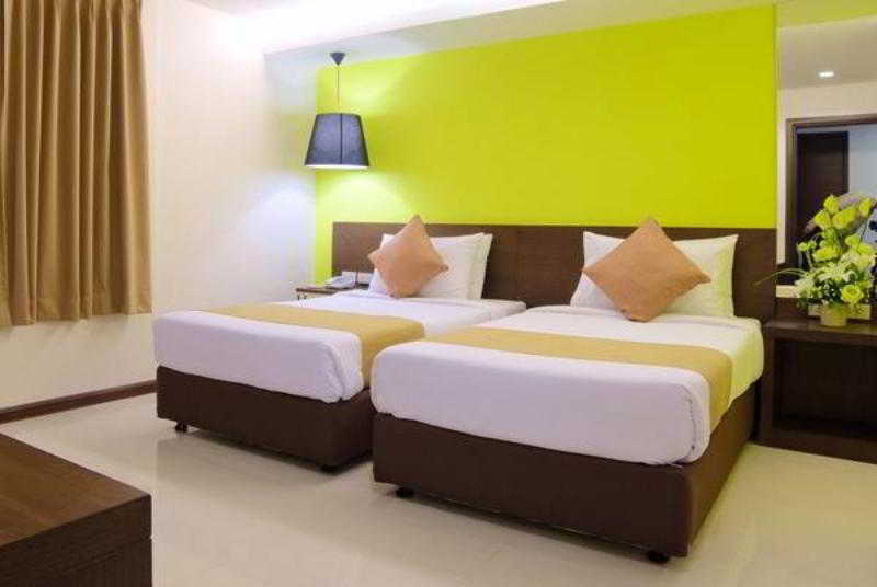 Grand Alpine Hotel Bangkok Eksteriør bilde