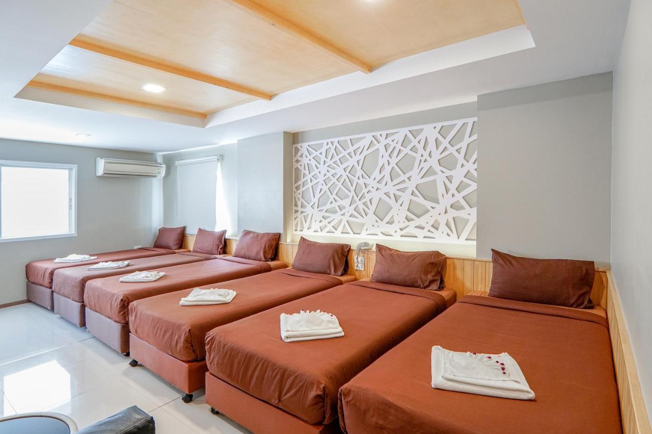Grand Alpine Hotel Bangkok Eksteriør bilde