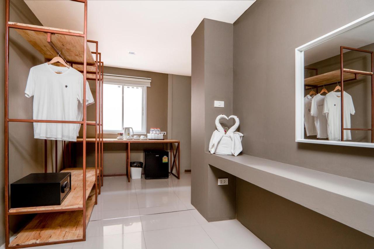 Grand Alpine Hotel Bangkok Eksteriør bilde