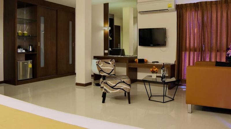 Grand Alpine Hotel Bangkok Eksteriør bilde