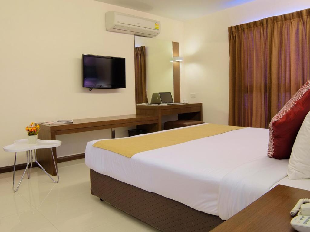 Grand Alpine Hotel Bangkok Eksteriør bilde