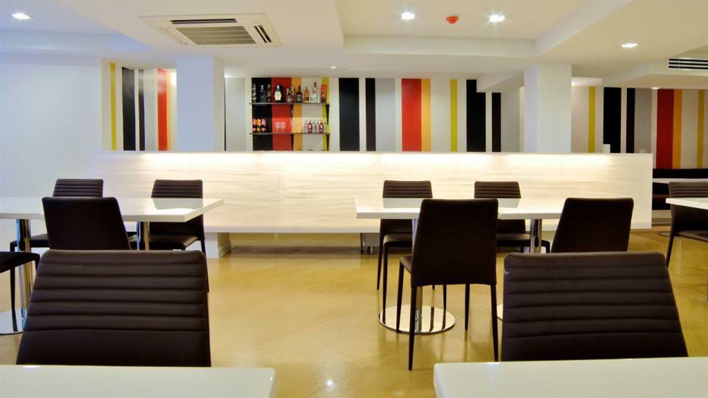 Grand Alpine Hotel Bangkok Eksteriør bilde