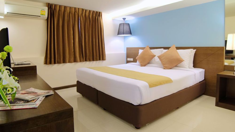 Grand Alpine Hotel Bangkok Eksteriør bilde